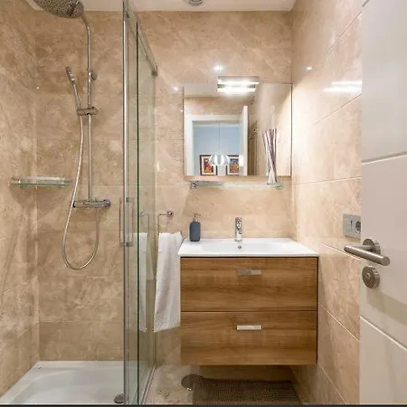 Homely Luxury Sebastian Souviron Apartment *