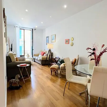 Homely Luxury Sebastian Souviron